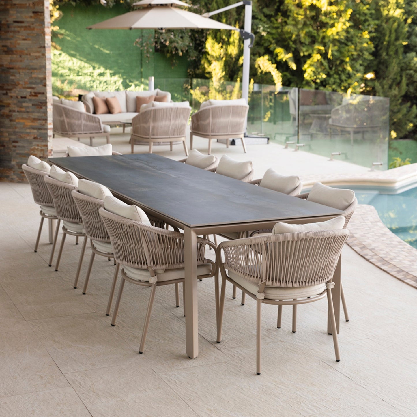 Mesa de comedor rectangular '1332' - Espacio Elemental